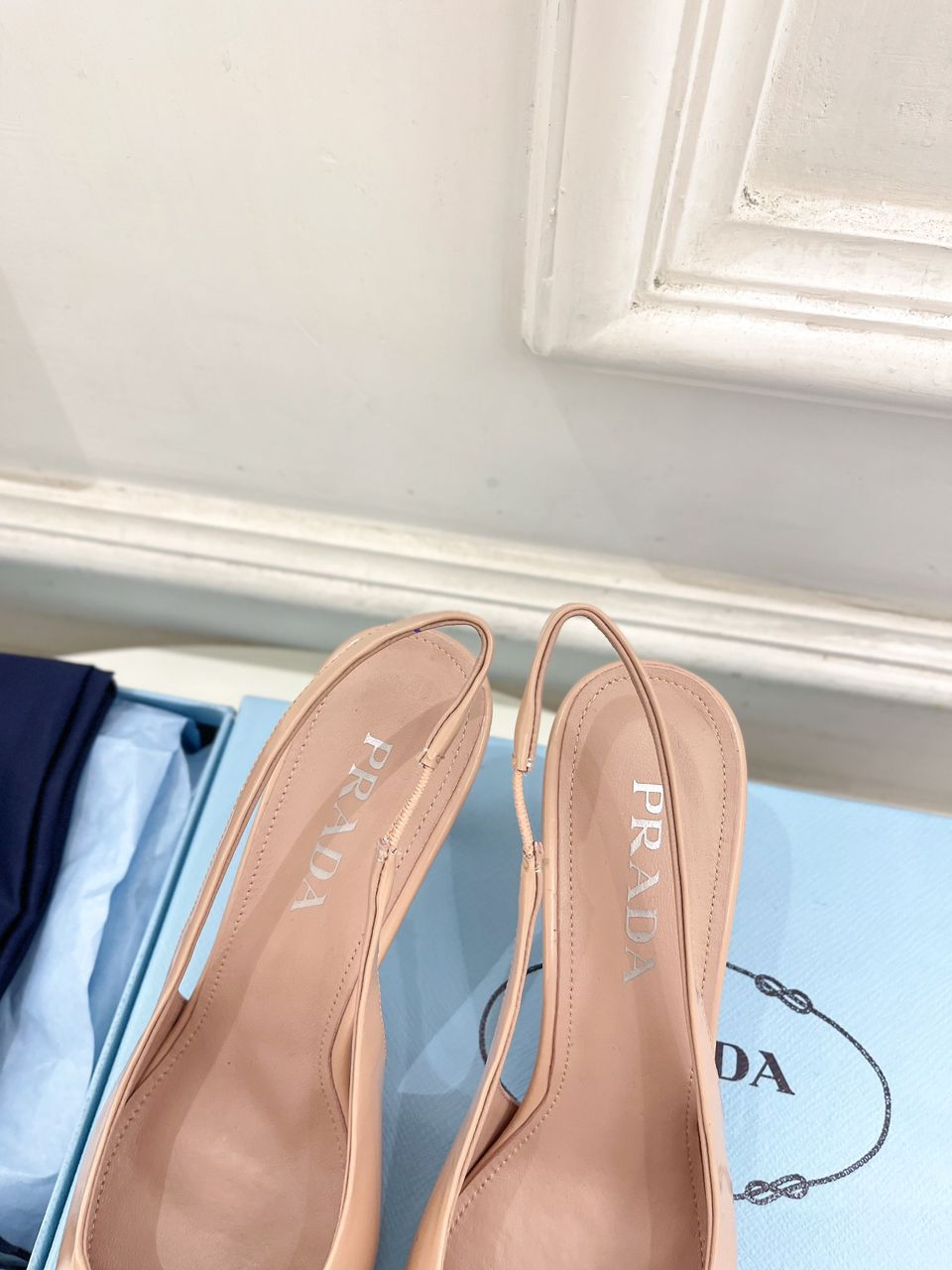Prada Scarpin Slingback beige