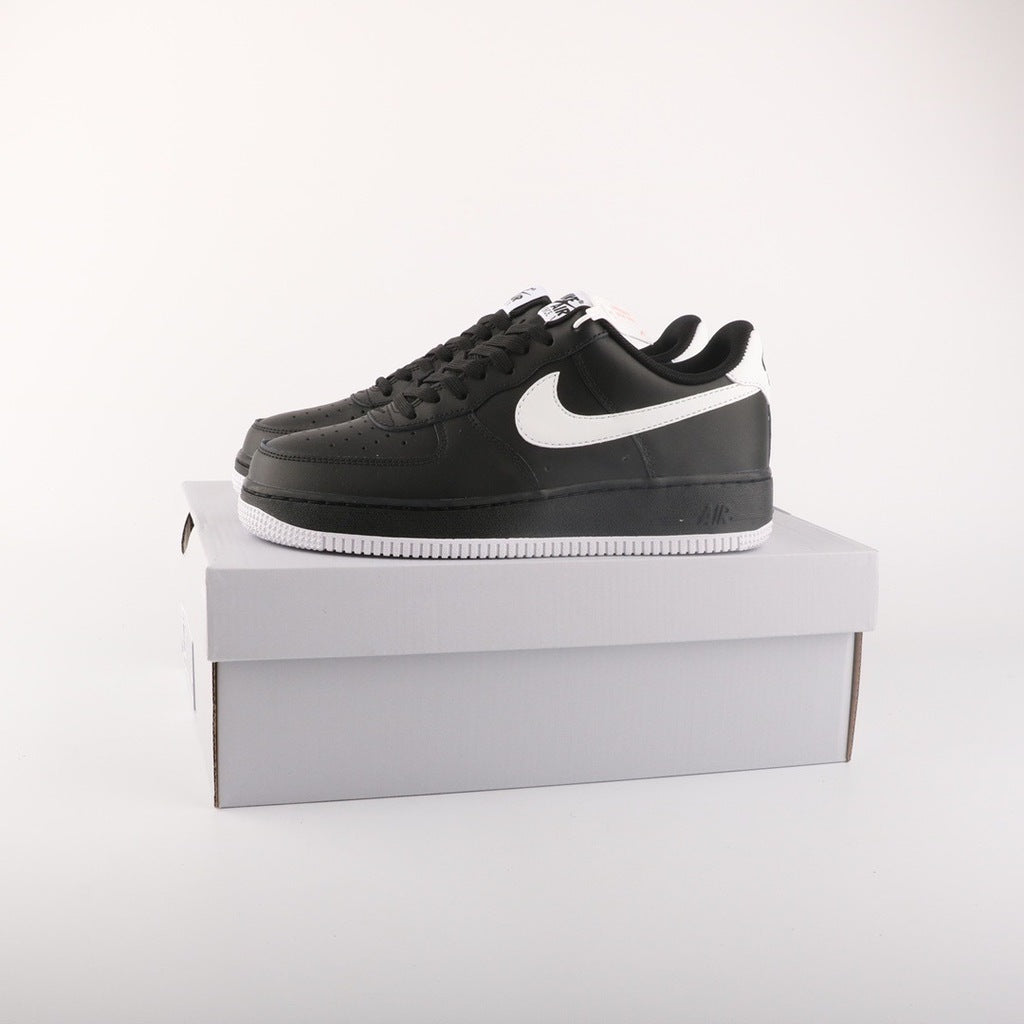 NIKE Air Force 1 Black