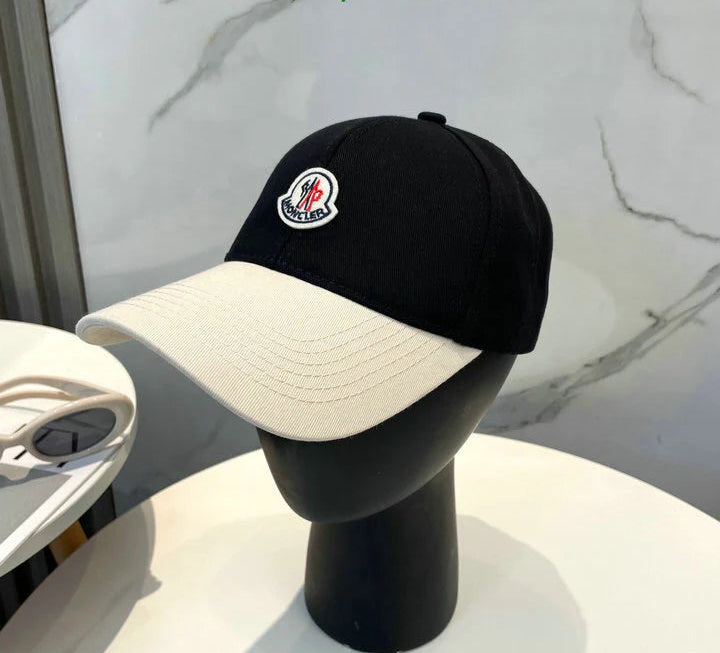 Boné Moncler - (Pronta entrega)