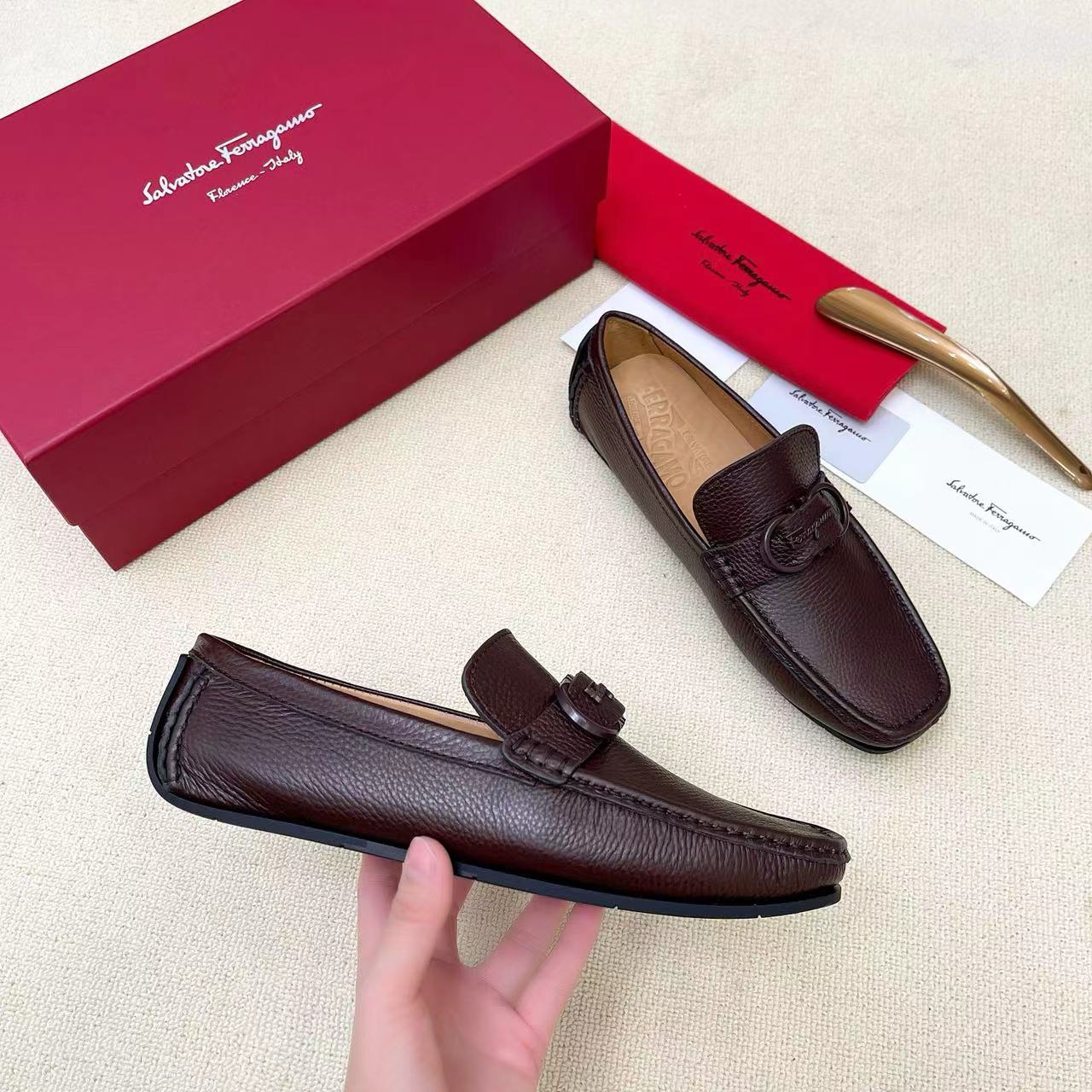 Mocassim Salvatore Ferragamo Touch Gancini