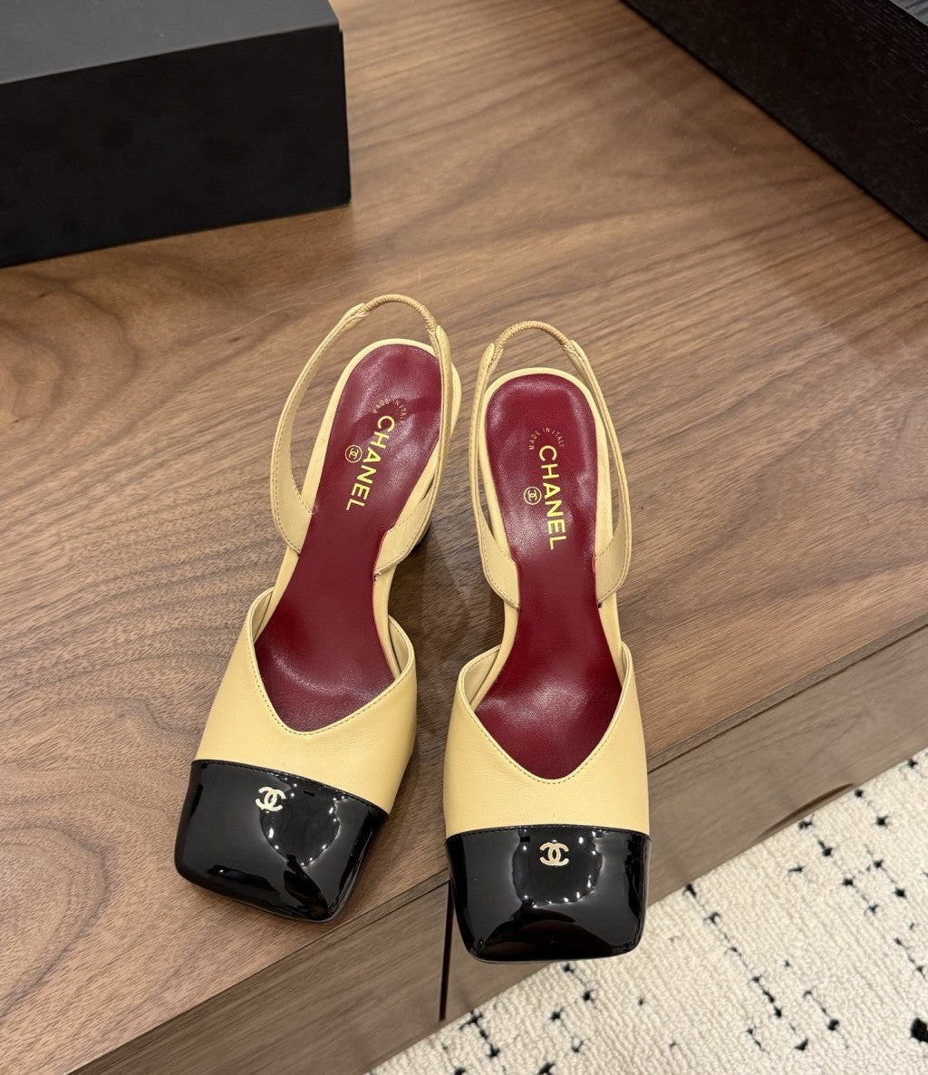 Chanel Slingback Block  Heel Nude & Black  Patent. Salto 9 cm.