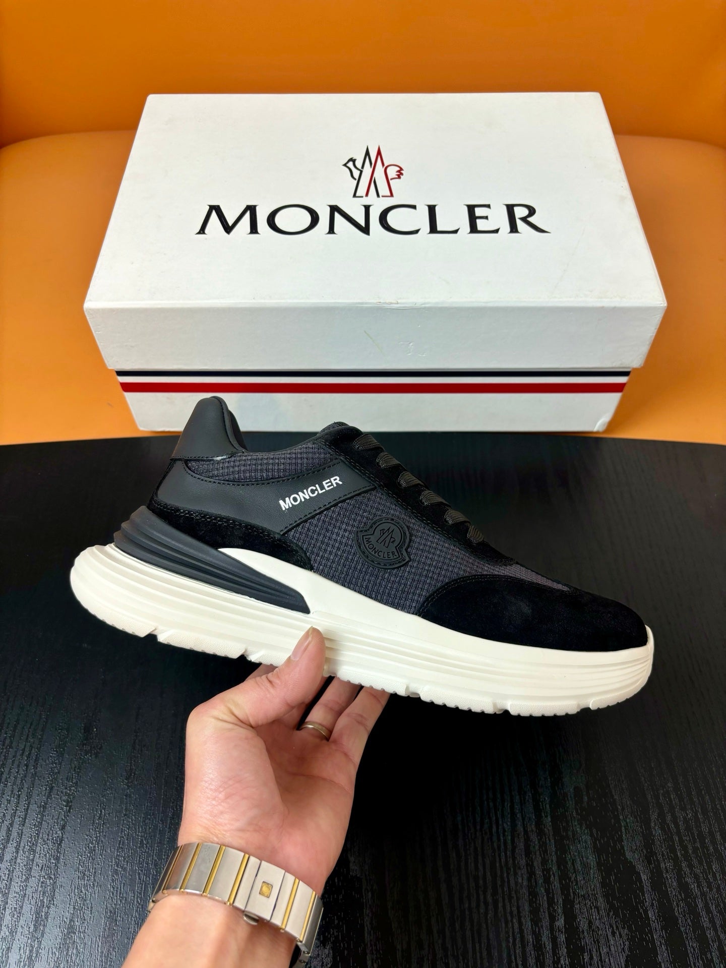 Moncler Pacey 2 Black / Off-White