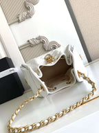 Bolsa Hobo  Chanel 25 White Small