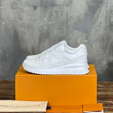 LOUIS VUITTON  Run Away White