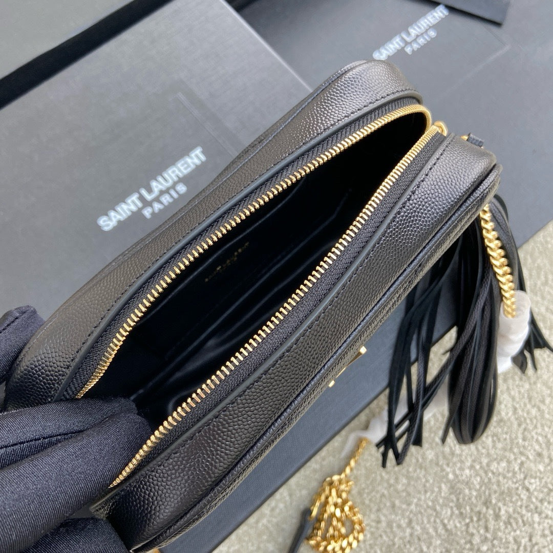 Saint Laurent Lou Camera Bag Black Ferragens Douradas