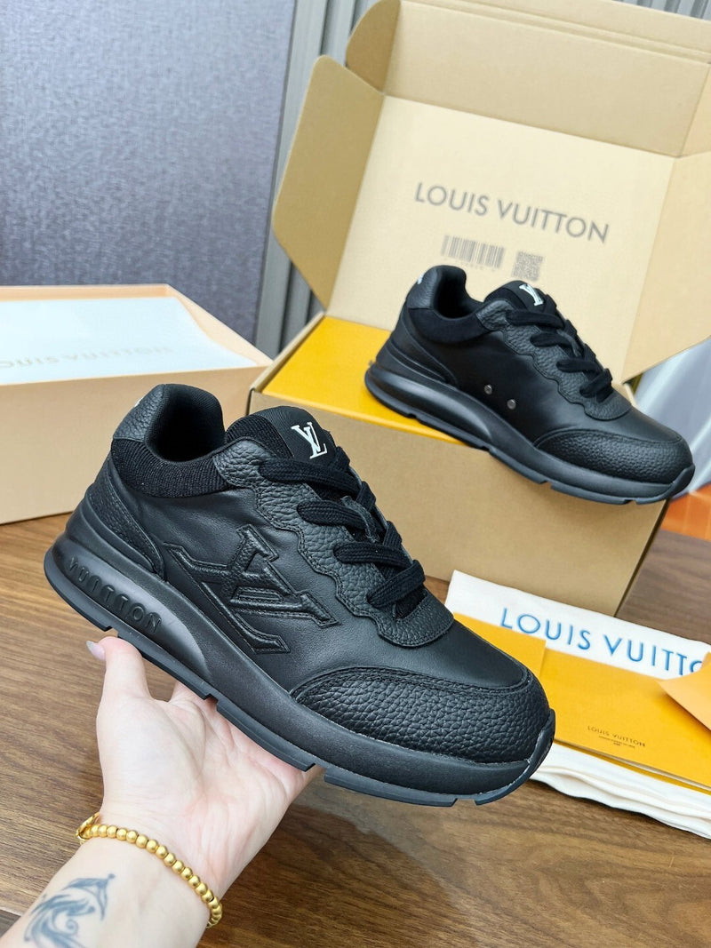 Louis Vuitton classic black
