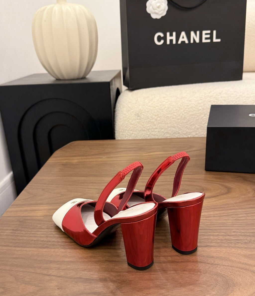 Chanel Slingback Block Heel  Metallic Red & White  Patent. Salto 9 cm.