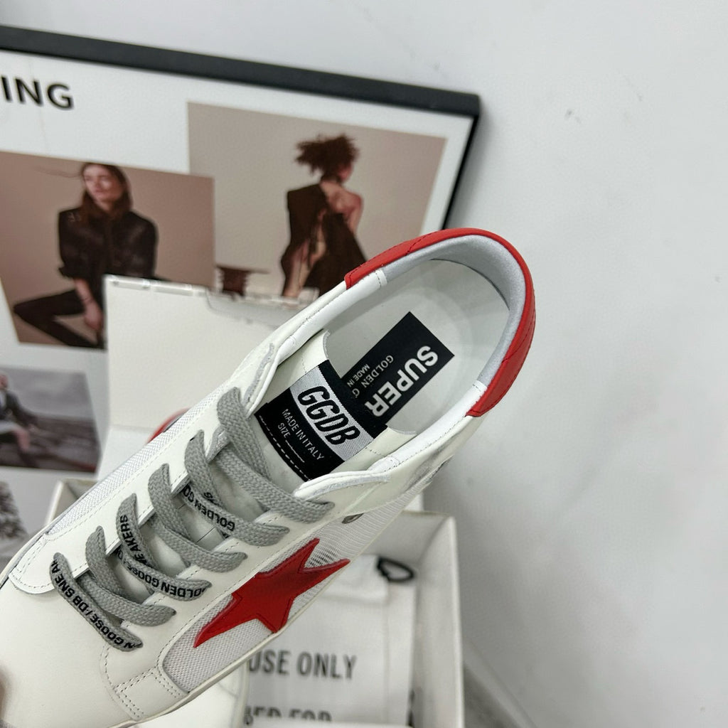 Golden Goose Super-Star White Net Red Star