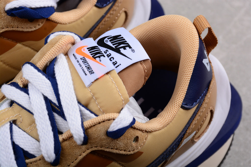 Nike Vaporwaffle sacai Sesame Blue Void DD1875-200. – Manfrim Store