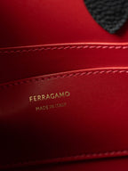 Bolsa Tote Ferragamo Hug Black Red