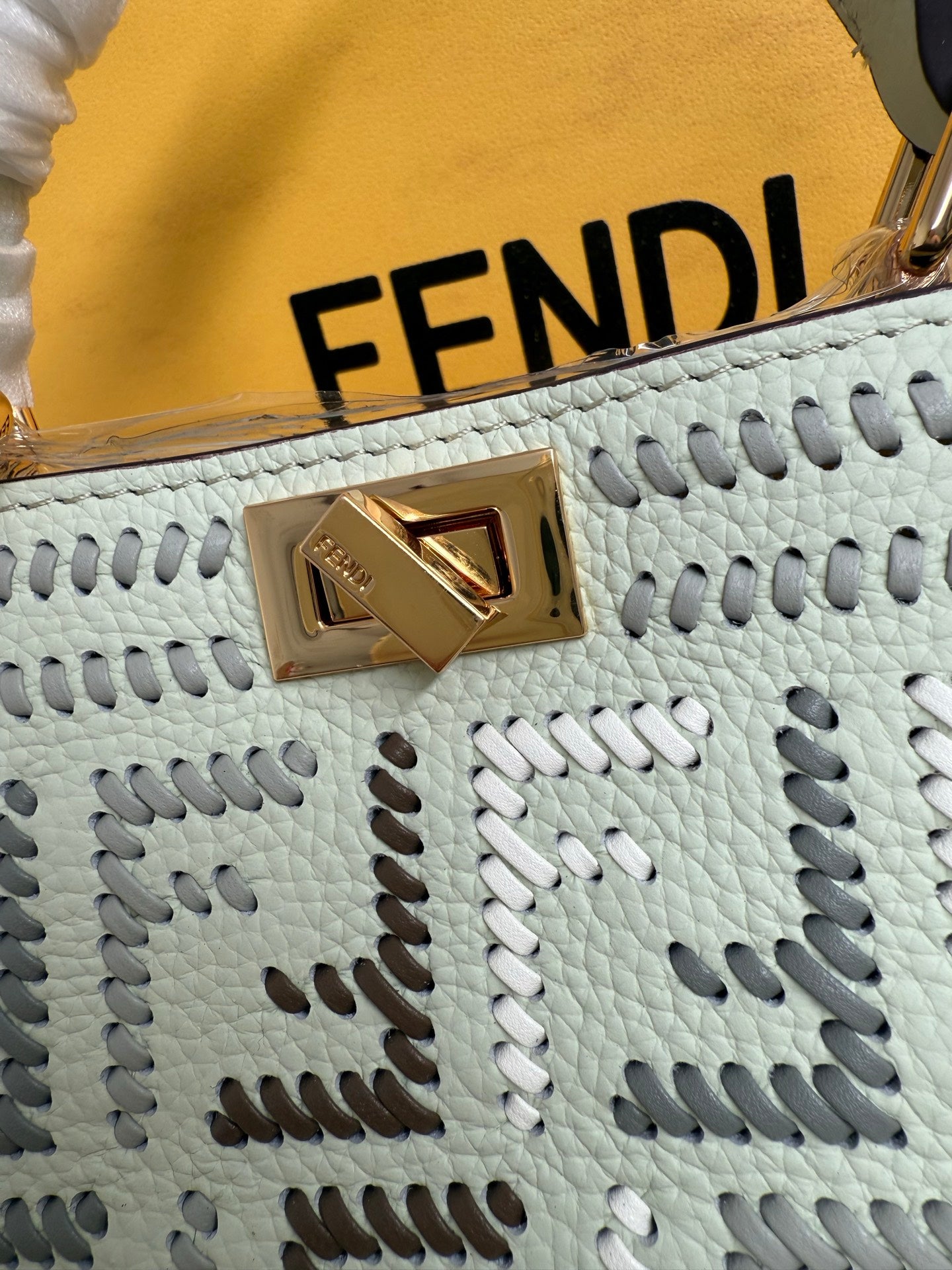 Fendi Peekaboo ISeeU FF Interlace