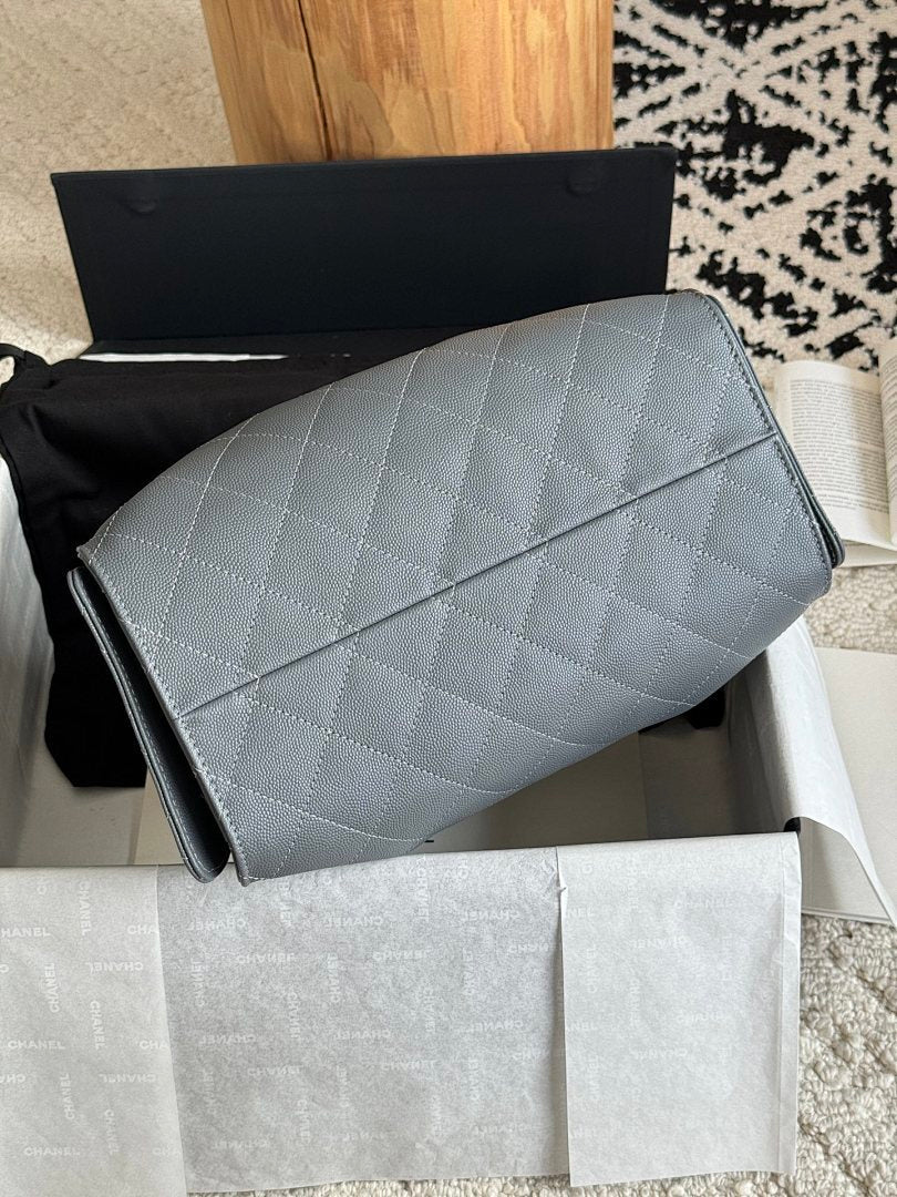 Bolsa Hobo  Chanel 25 Small