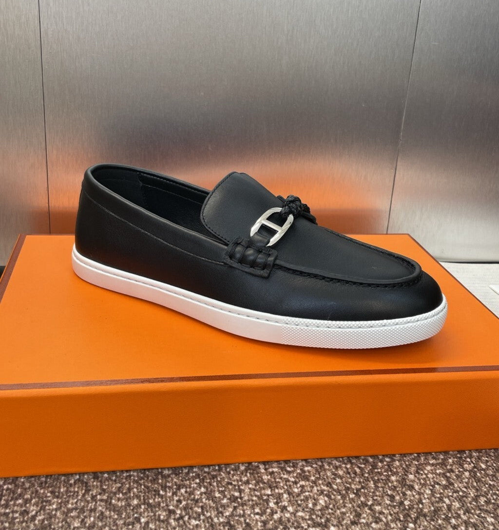 HERMES LOAFER Couro Black