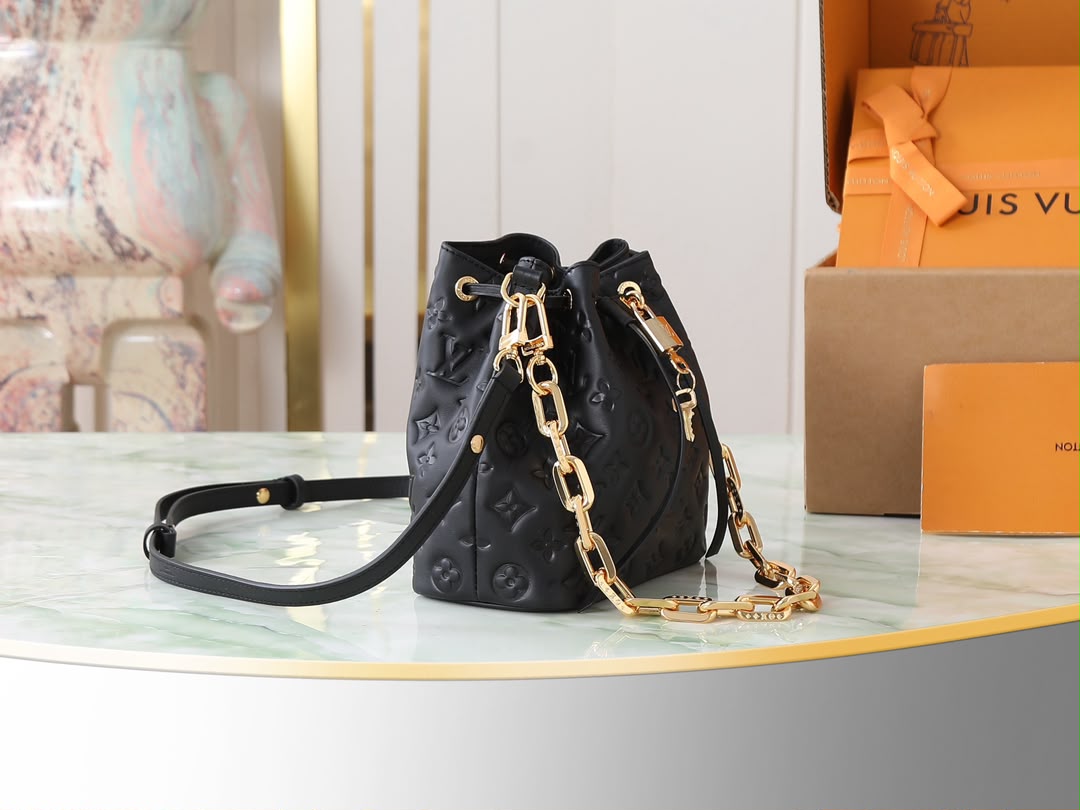Louis Vuitton Bag  Bucket Coussin