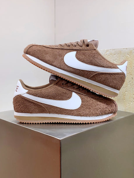Nike Cortez Vintage Medium Curry