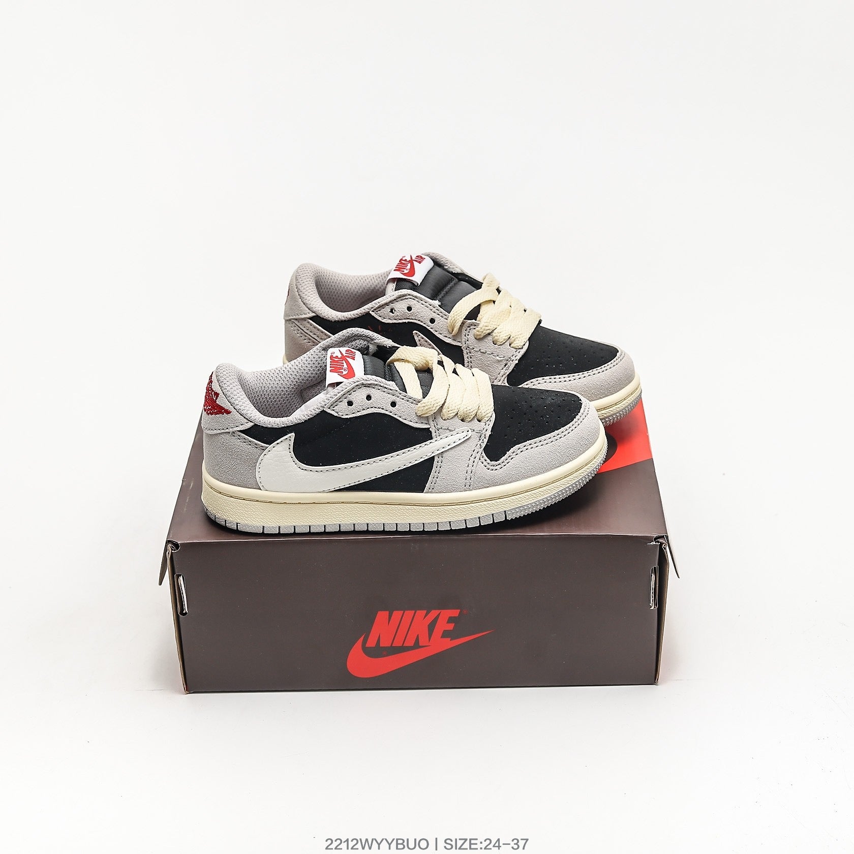 Jordan 1 Retro  x Travis Scott Beige Infantil