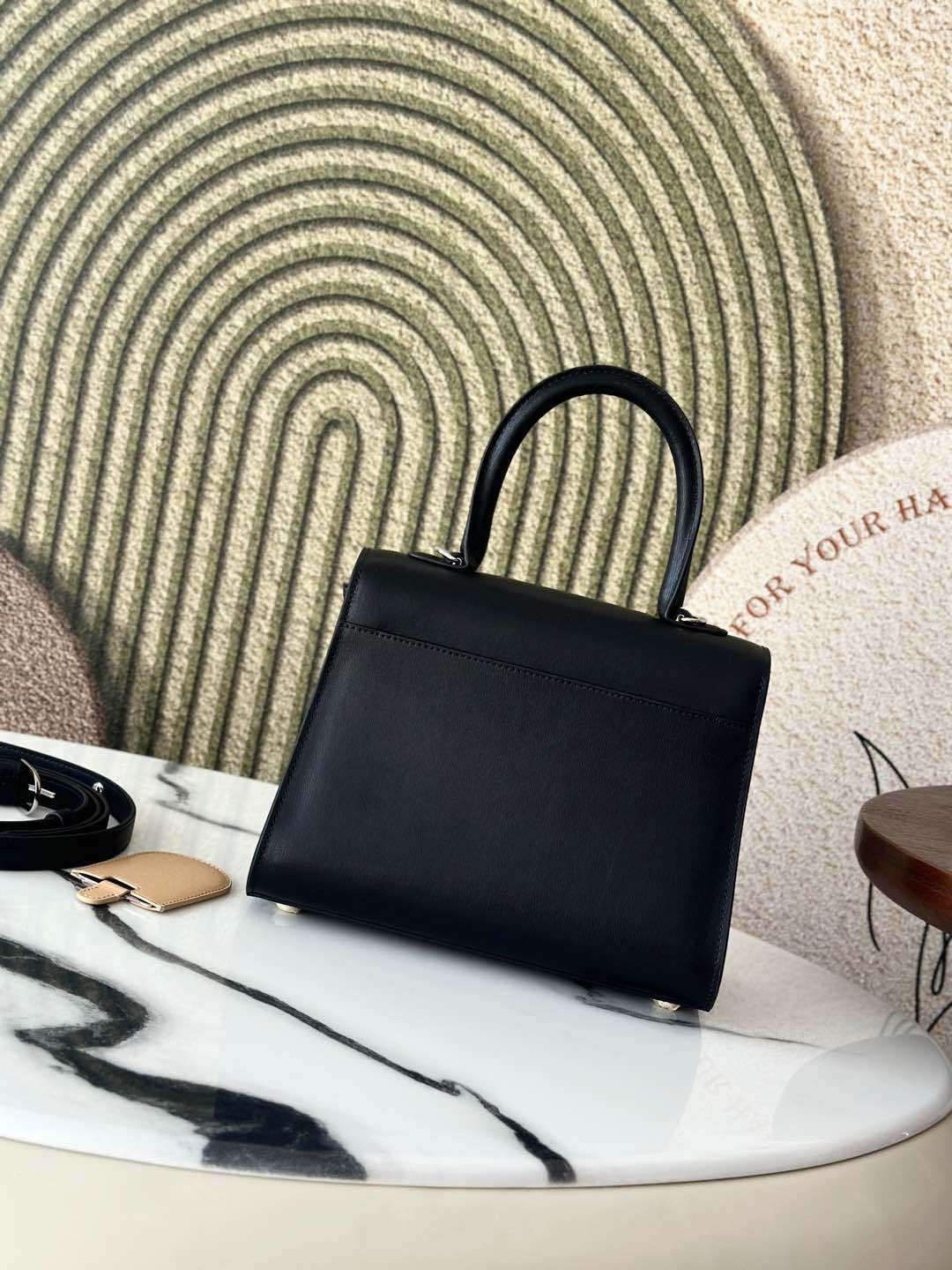 Delvaux Brillant Mini Leather Bag Black Ferragens Prata