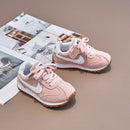 Nike valiant pink infantil