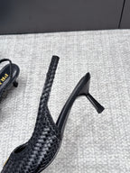 Prada Salto Slingback em Couro Trançado
