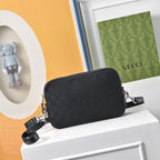 Gucci GG Supreme Small Camera Bag