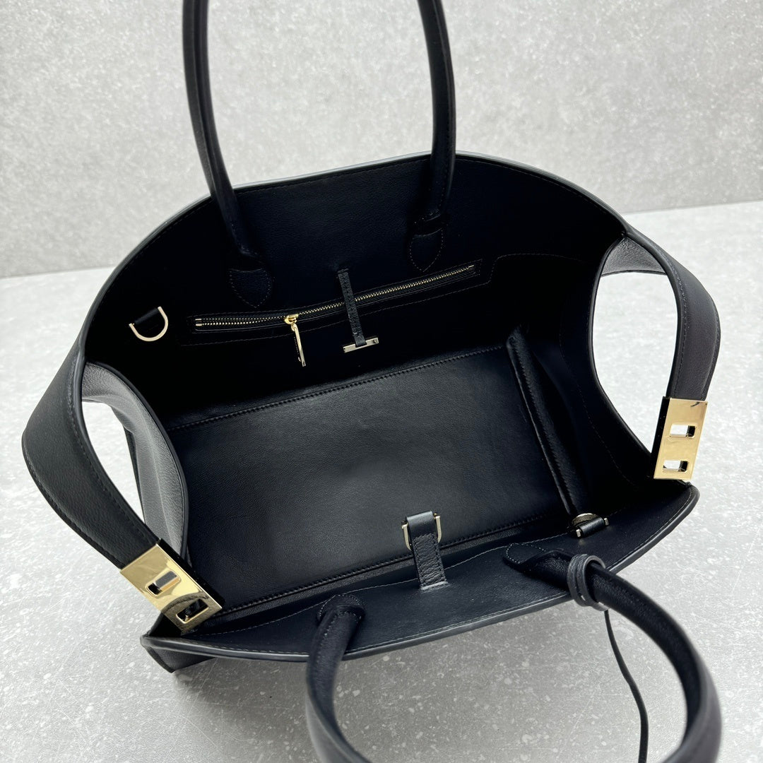 bolsa tote Ferragamo Hug black