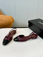 Sapatilha Chanel Slingback Flat Vinho com Bico Preto Envernizado