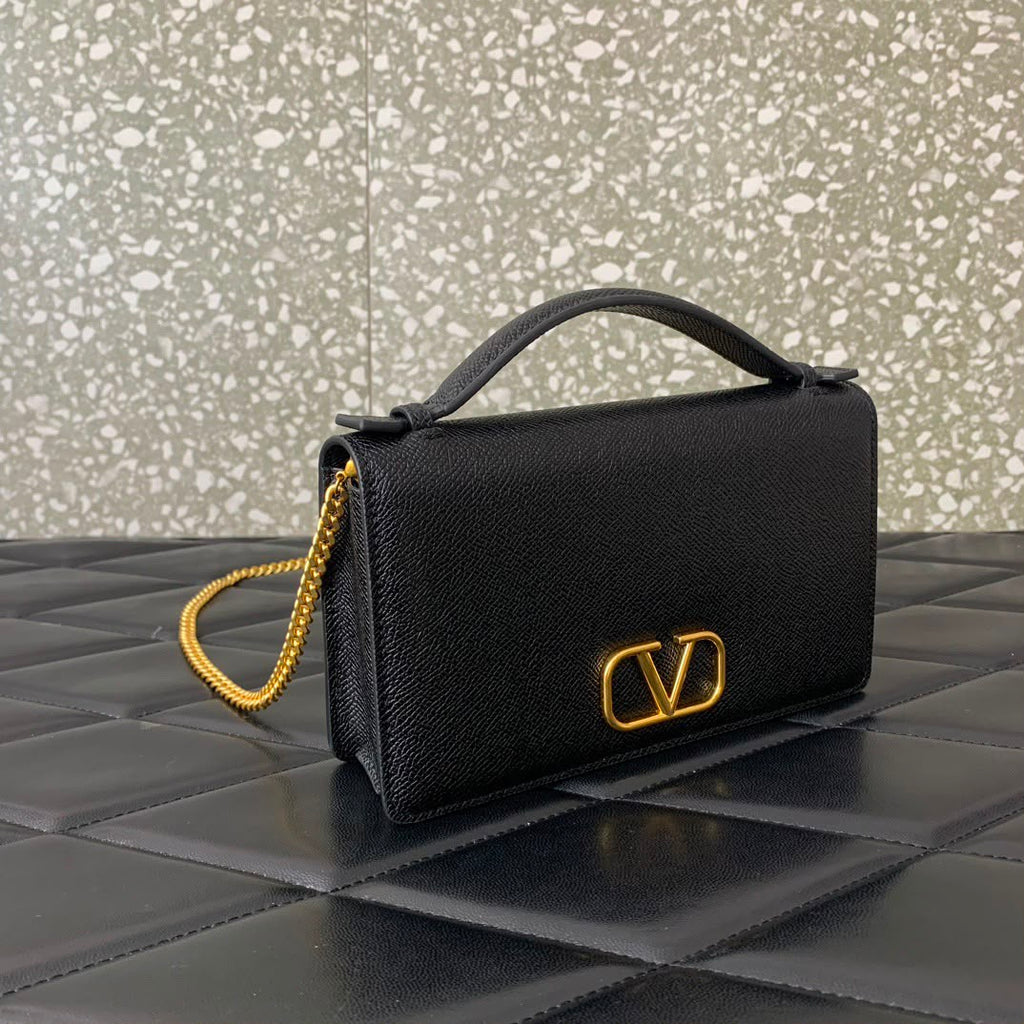 Valentino Garavani VLogo Signature