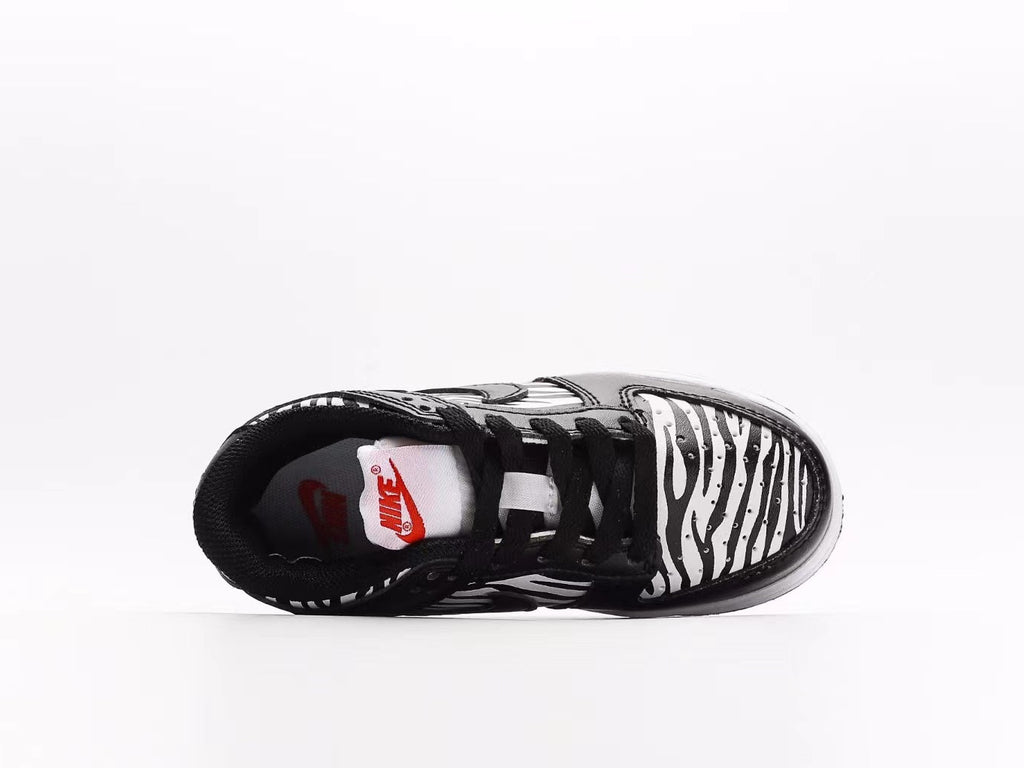 Quartersnacks x Nike SB Dunk Low Little Debbie's Zebra Cakes