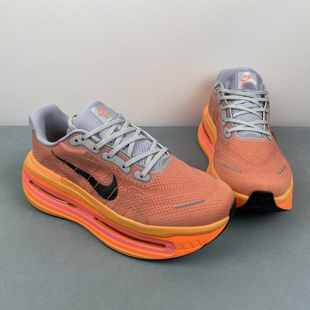 Nike Vomero Premium Orange Pink.