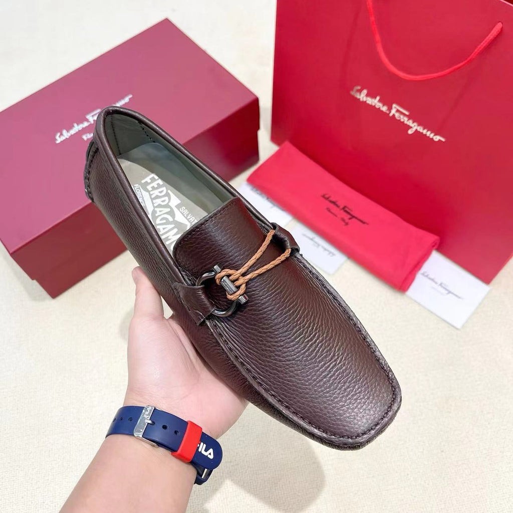 Mocassim Salvatore Ferragamo Front 4 Driving Shoe