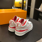 Trainer 54 LV  Red and White Infantil