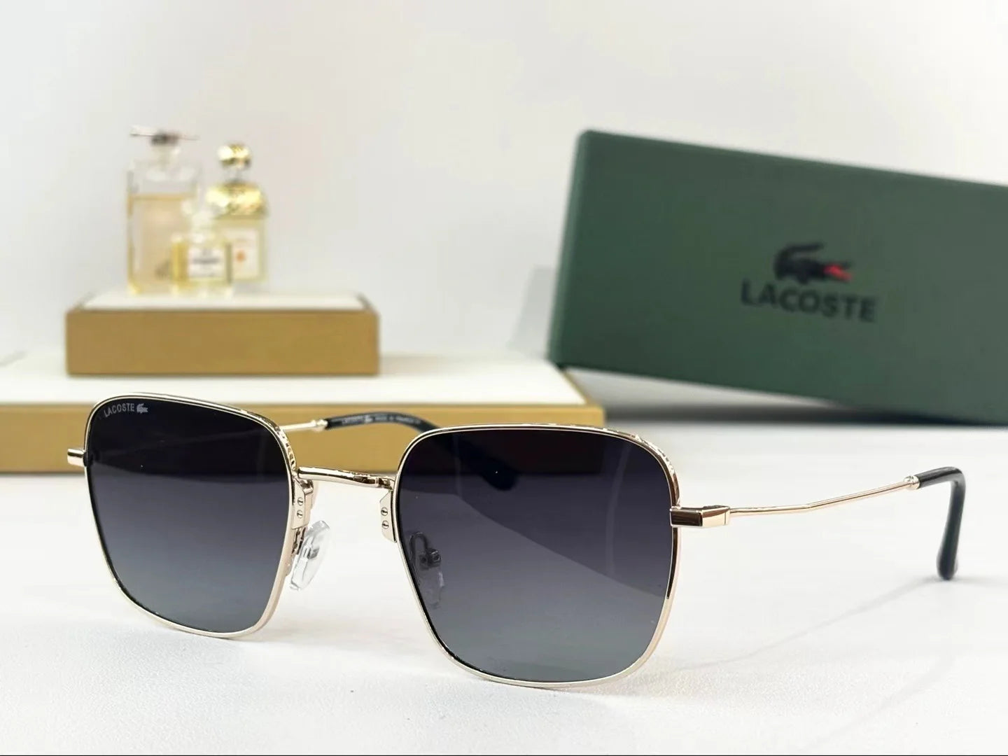 LACOSTE - Óculos De Sol (Pronta entrega)