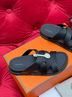 Izmir sandal Hermès Saudi Arabia.