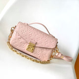 Pochette Métis East West Monogram Empreinte Pink Opale