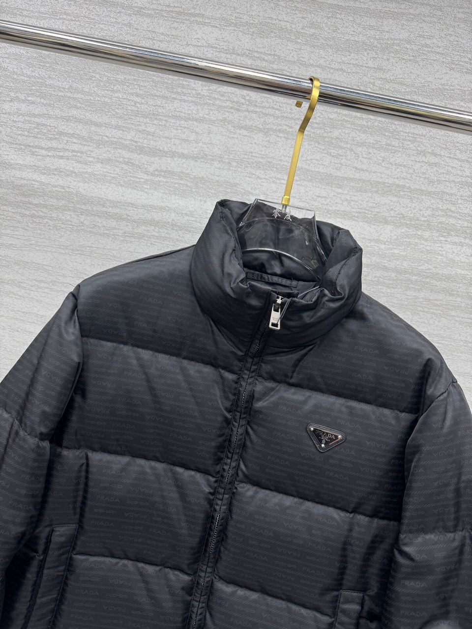 Jaqueta Prada Puffer em Re-Nylon
