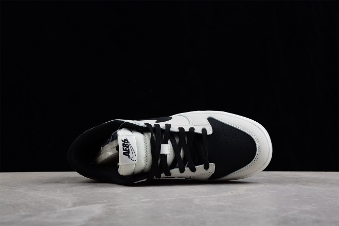Nike Dunk Low Toyota AE86