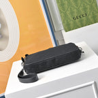 Gucci GG Supreme Small Camera Bag