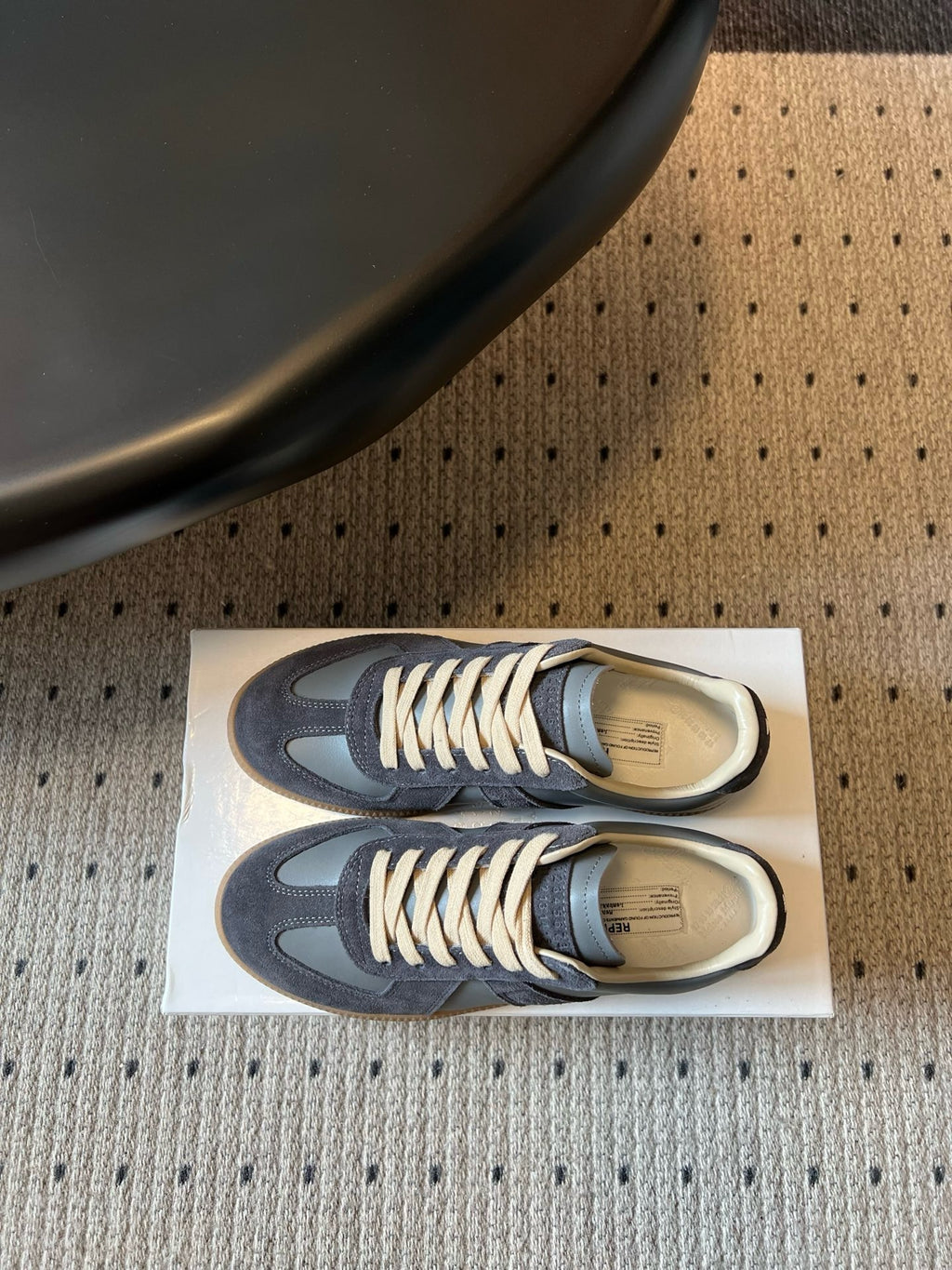 Maison Margiela Replica Low-Top Sneaker Blue/Grey
