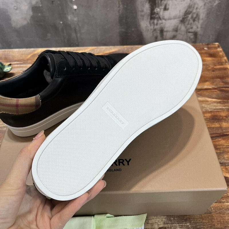 BURBERRY Vintage Check leather