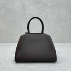 bolsa tote Ferragamo Hug bege e black