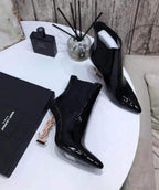 bota de cano curto Saint Laurent pink