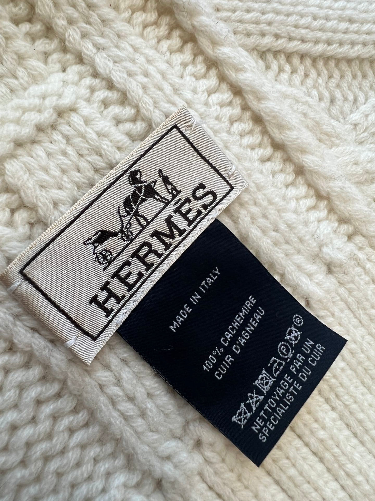 Cachecol Hermès Tri-Maillon Details Cuir Creme / Off-White