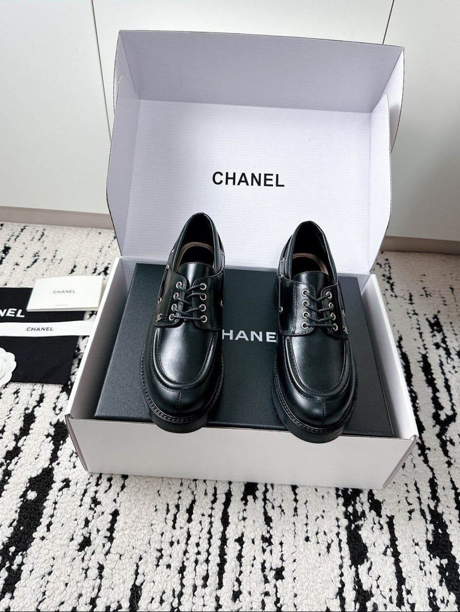 Derby Chanel 25 Edition black