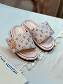Chinelo Louis Vuitton Meia-pata Pool Pillow Bleu Clair