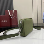Gucci GG Supreme Small Camera Bag Green