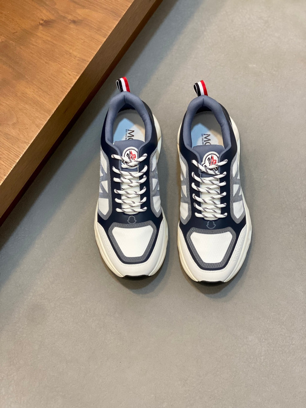 Tênis Moncler Leave No Trace Naty / Off White