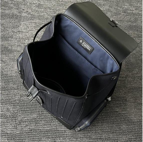 Mochila Rimowa Never Still Flap Navy Blue