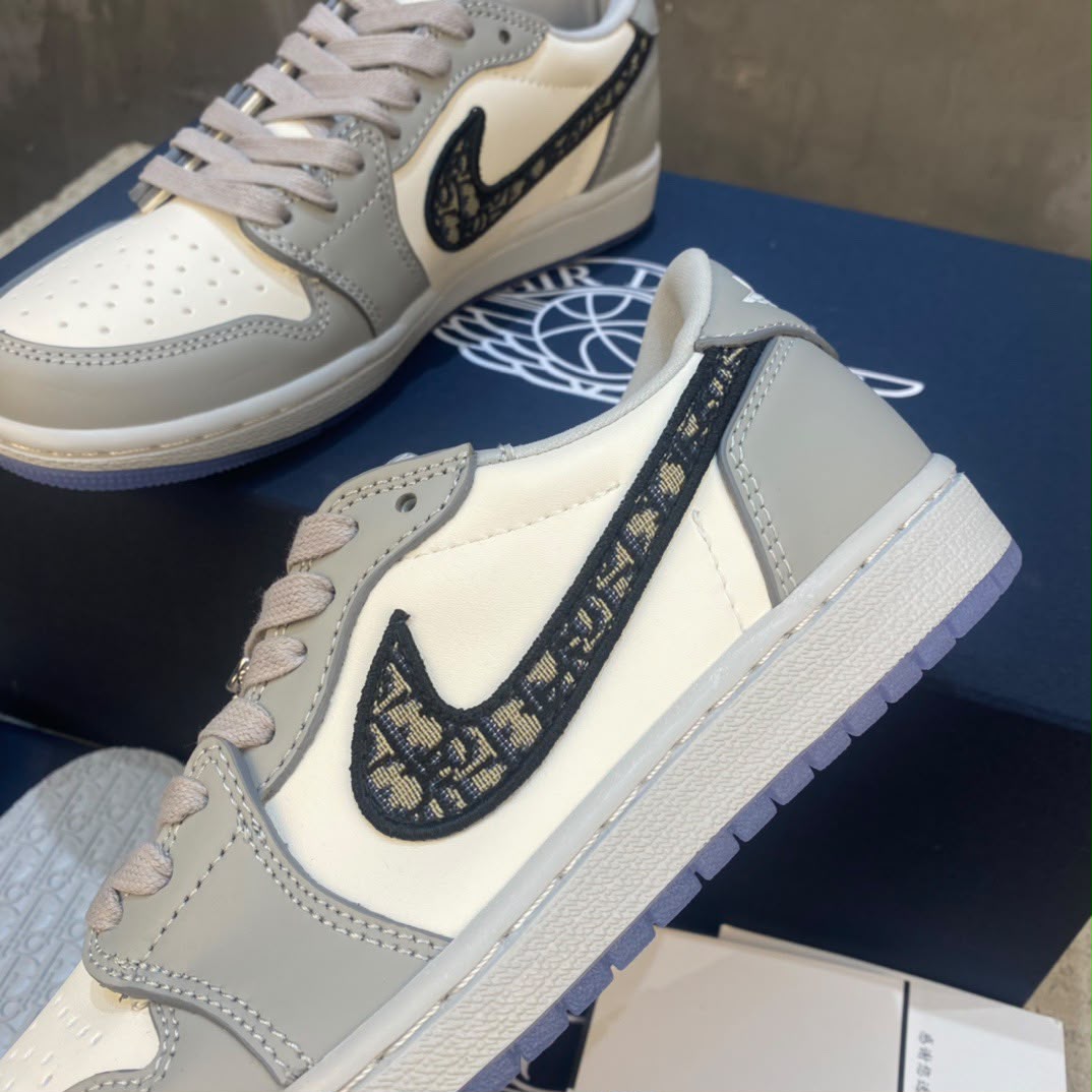 DIOR X AIR JORDAN 1 LOW