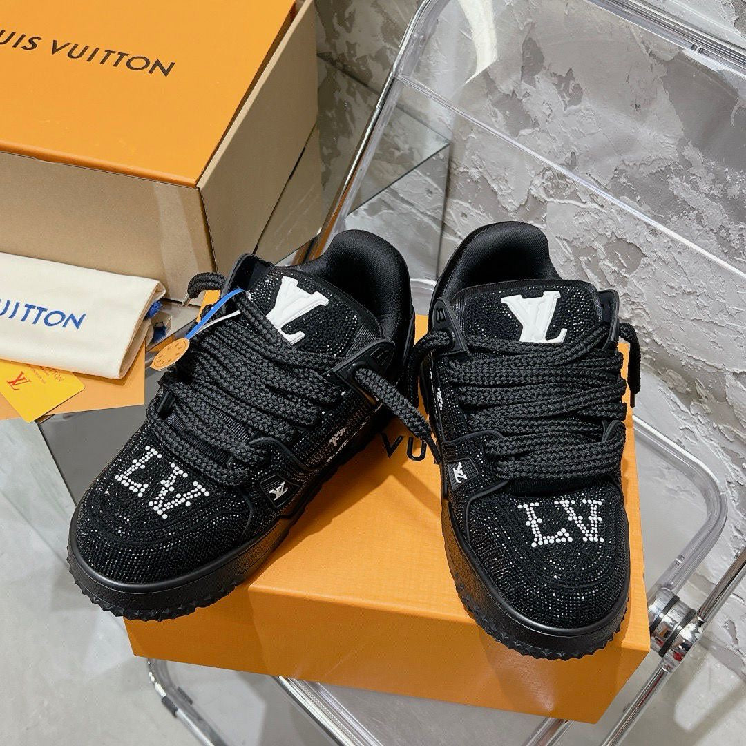 LOUIS VUITTON ブラック モカシン LV モンザ モカシン ｜ルイ・ヴィトン 公式サイト - 1AHRY0