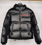 Jaqueta Down Puffer Prada.